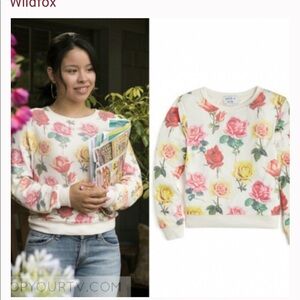 Wildfox kids Bright Roses Baggy Beach Jumper pullover size 4 🌹